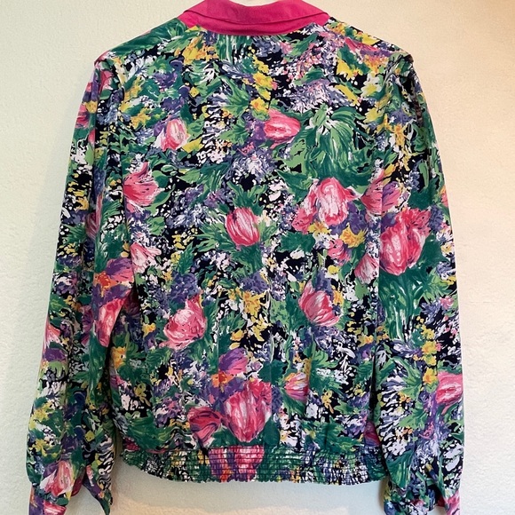 Pretty Vintage Floral Long Sleeve Blouse - Picture 7 of 8